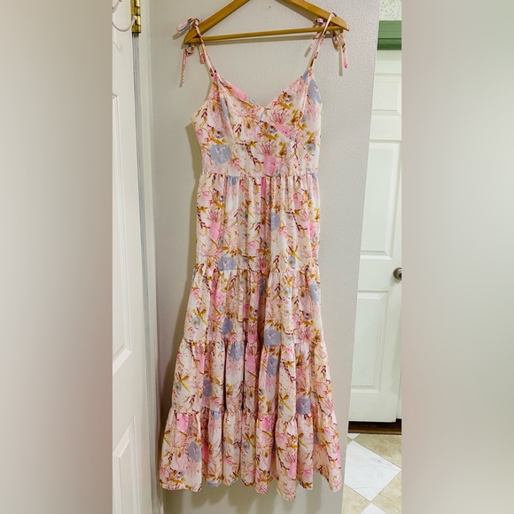 Wishlist Dresses & Skirts - Wishlist Pink Floral Tiered Maxi Dress